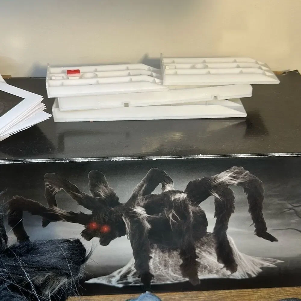 Spirit Halloween Black Jumping‎ Spider 01116706 24” Decor USE ONLY DOESNT WORK - Picture 5 of 10